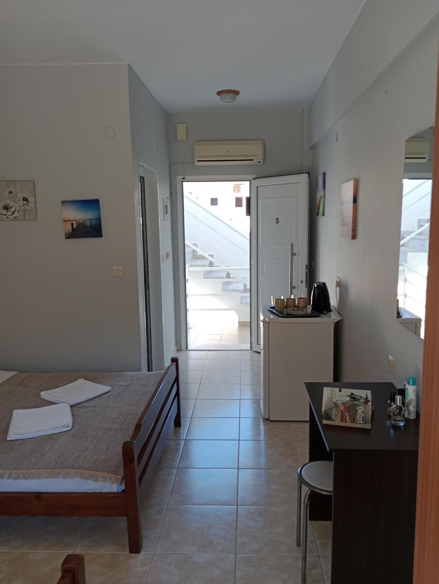 Ferienwohnung House Georgia Kallithea  Exterior foto